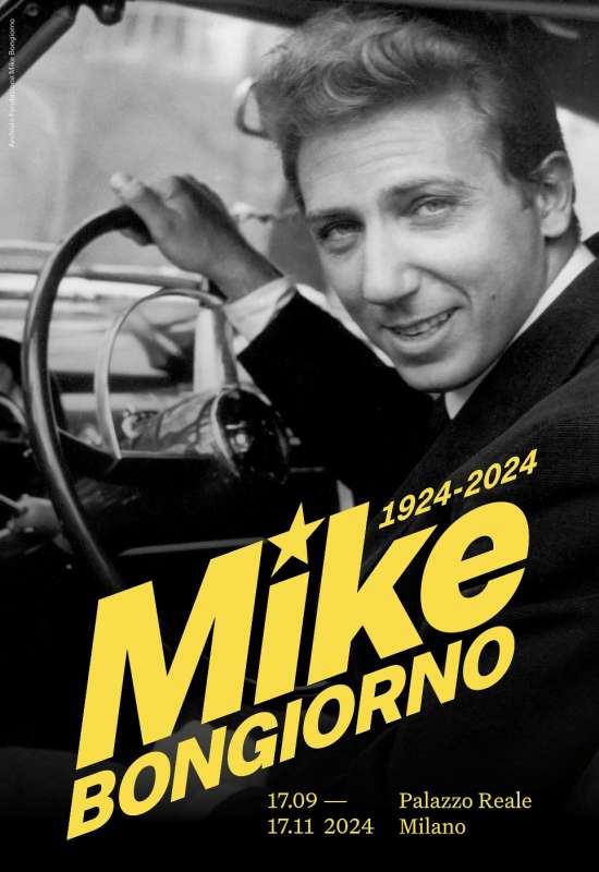 mostra su mike bongiorno a palazzo reale a milano