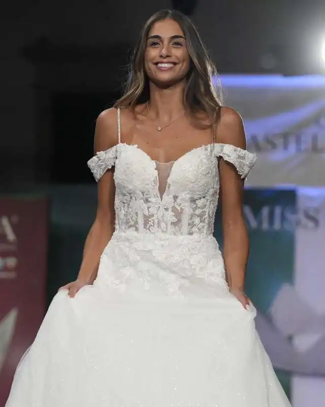 ofelia passaponti   miss italia 2024. 13