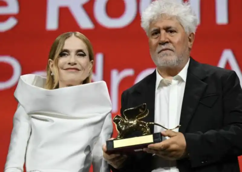 Isabelle Huppert pedro almodovar