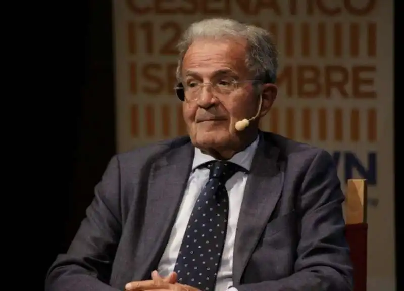 ROMANO PRODI OSPITE DI SCUOLA DI POLITICHE 