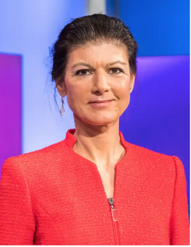 SAHRA WAGENKNECHT