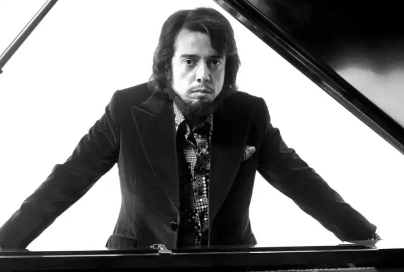 Sergio Mendes