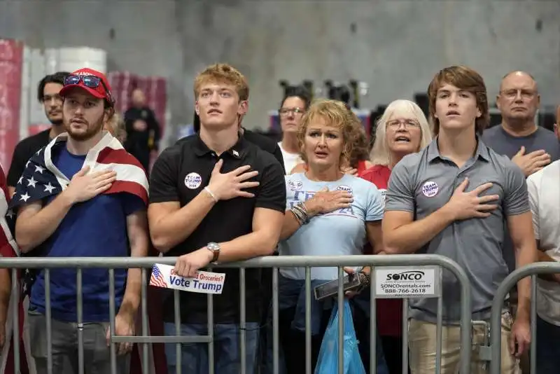 SOSTENITORI DI DONALD TRUMP A MINT HILL, NORTH CAROLINA