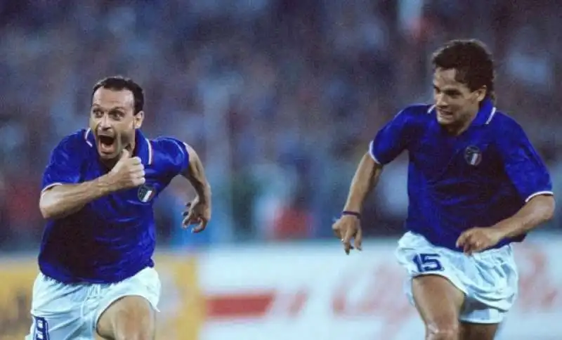 TOTO SCHILLACI ROBERTO BAGGIO - ITALIA 90