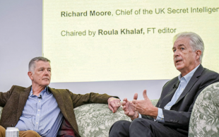 William J. Burns e Richard Moore al festival del financial times