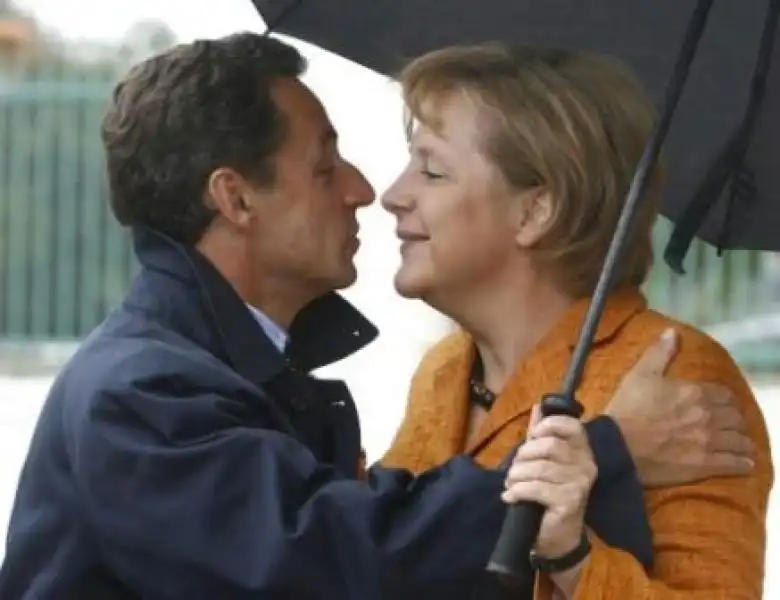 SARKOZY MERKEL 