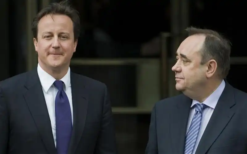 DAVID CAMERON E IL PREMIER SCOZZESE ALEX SALMOND 