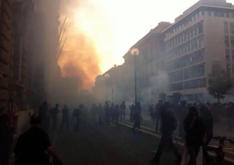 SCONTRI A ROMA MANIFESTAZIONE NOTAV 