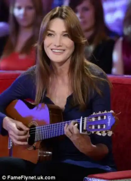 CARLA BRUNI 