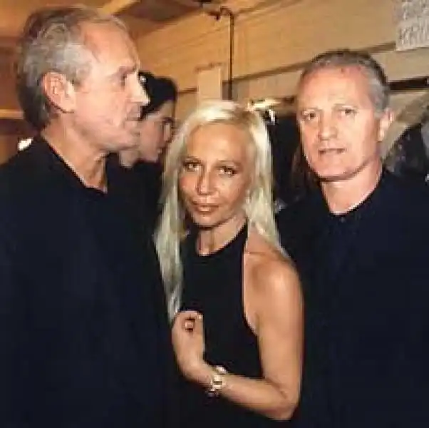 GIANNI DONATELLA SANTO VERSACE 