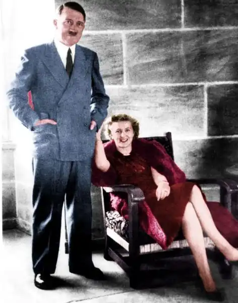 HITLER EVA BRAUN COLORI 