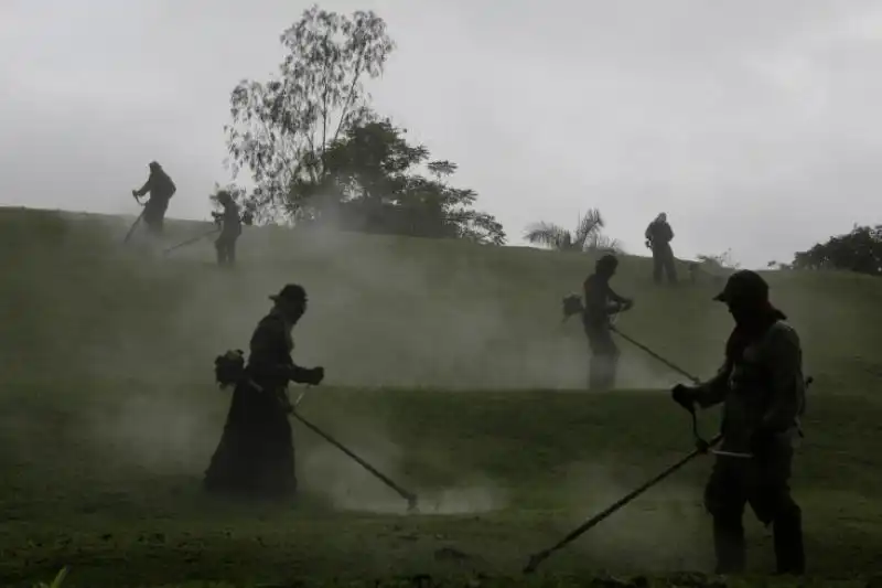 IMMAGINI DELLA SETTIMANA DAL AL SETTEMBRE DAL TIME GIARDINIERI AL LAVORO A PANAMA CITY 