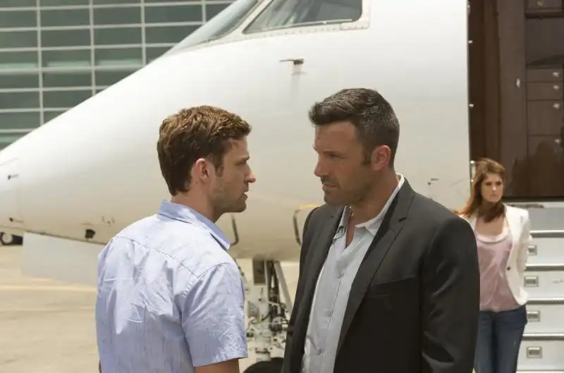 Justin Timberlake Ben Affleck and Gemma Arterton in Runner Runner 