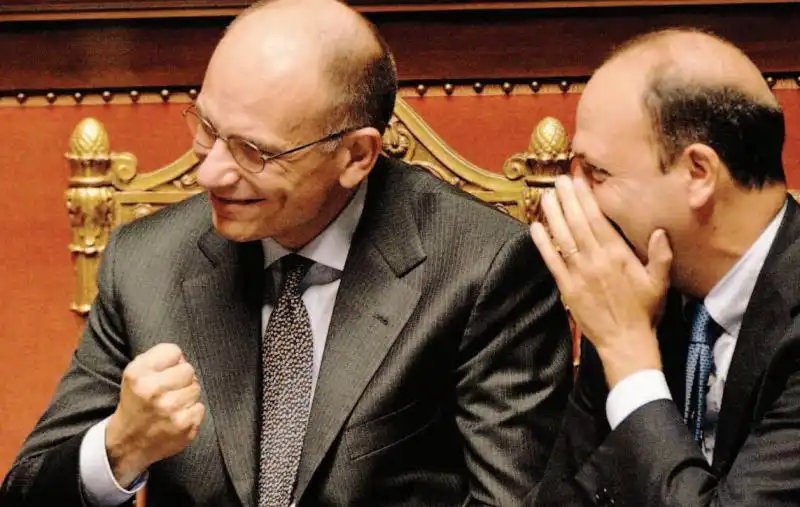 LETTA E ALFANO FESTEGGIANO IN SENATO 