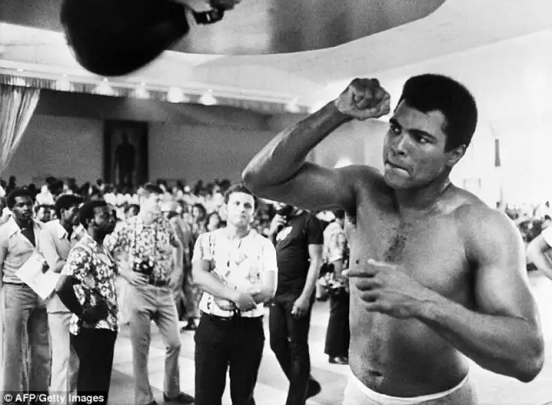 MUHAMMAD ALI 