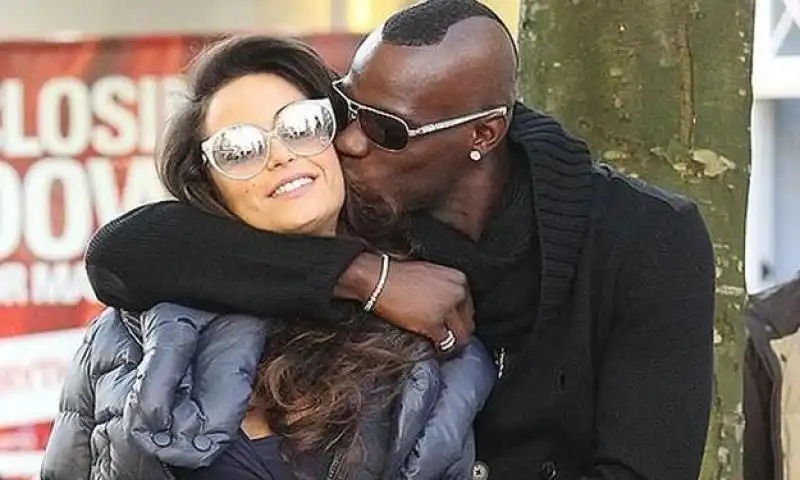 Raffaella Fico Mario Balotelli h sond 