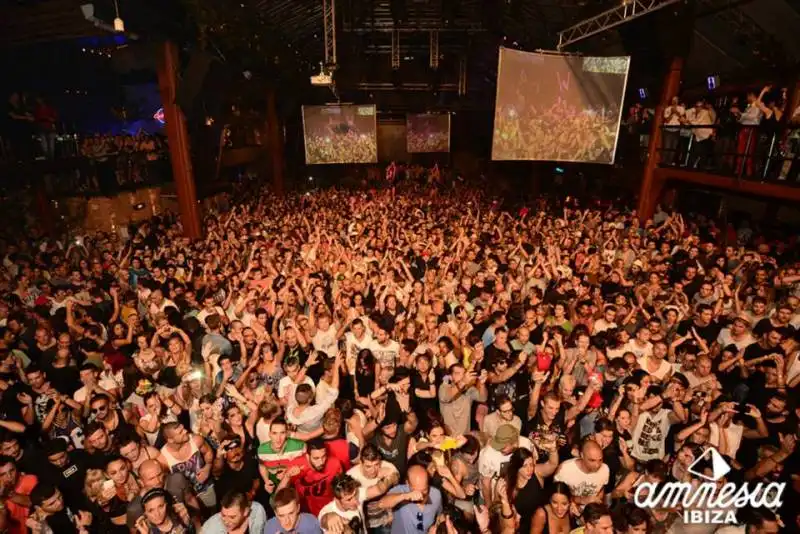 amnesia closing party 2