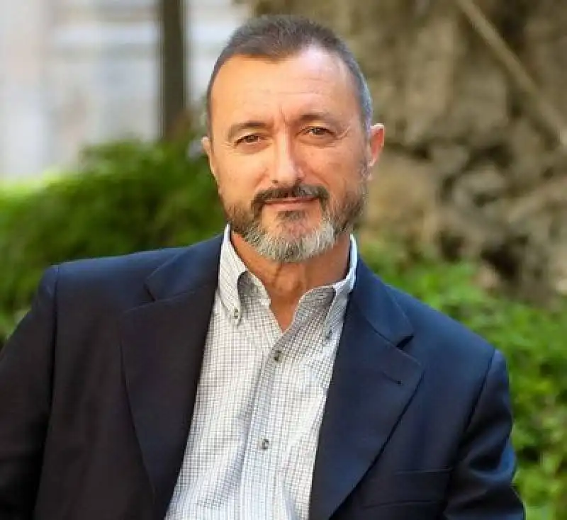 ARTURO PEREZ REVERTE