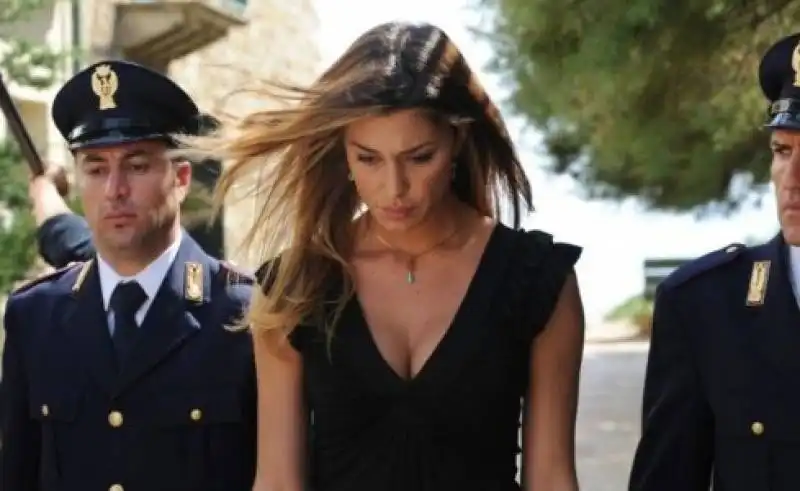 Belen Rodriguez ne Il Commissario Montalbano