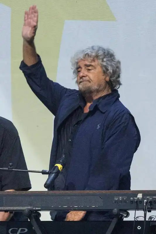 BEPPE GRILLO ALL'INCONTRO CINQUESTELLE DEL CIRCO MASSIMO