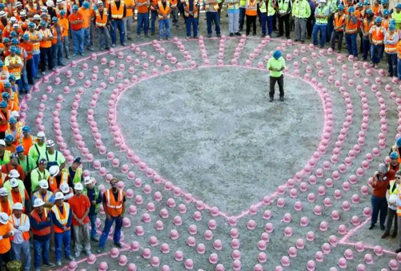 cantiere contro il cancro al seno