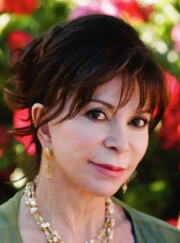 Isabel  Allende 