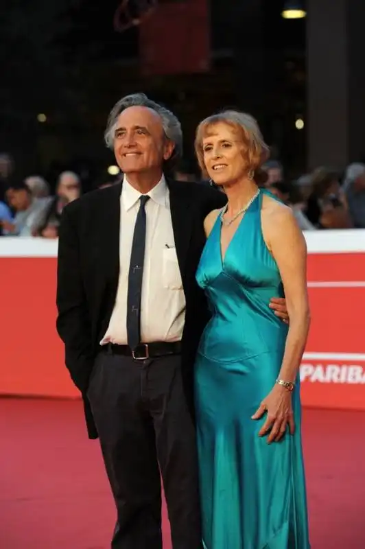 joe dante con la moglie