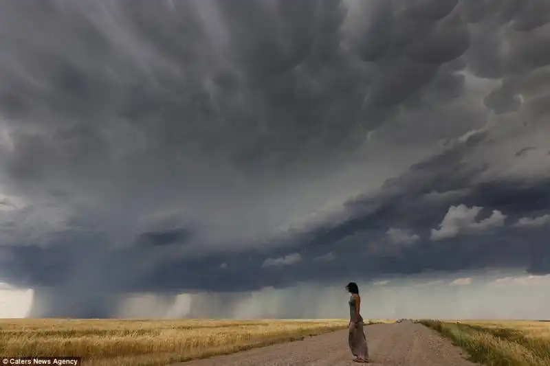 la ragazza e il tornado 11