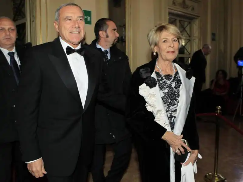 maria fedele e pietro grasso alla scala