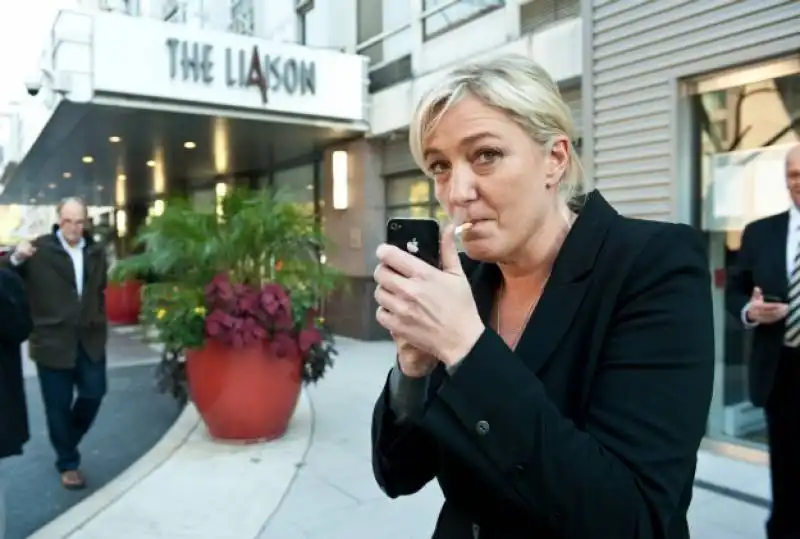 MARINE LE PEN