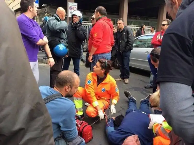 operai delle acciaierie terni in corteo a roma, feriti in scontri con polizia 11