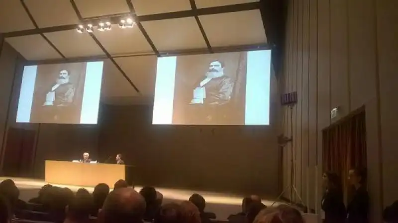 PIKETTY ALLA BOCCONI CON DIETRO MARX