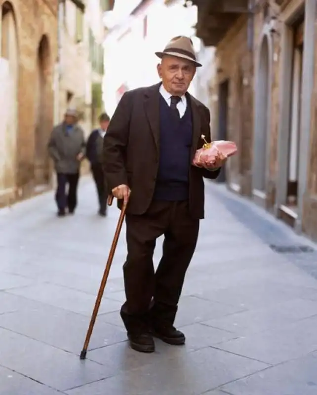 portrait montalcino italy kernick 83734 600x450