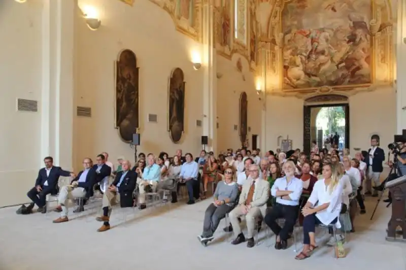 presentazione del libro di donna tartt  