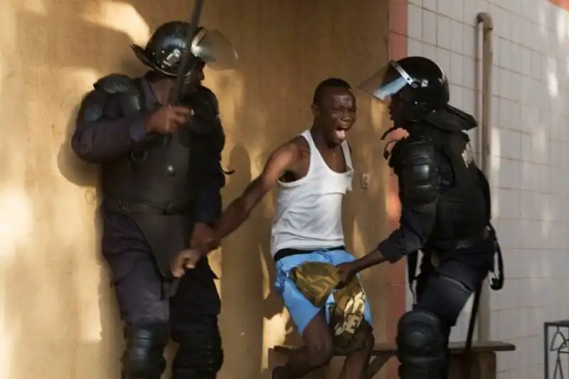 proteste a burkina faso