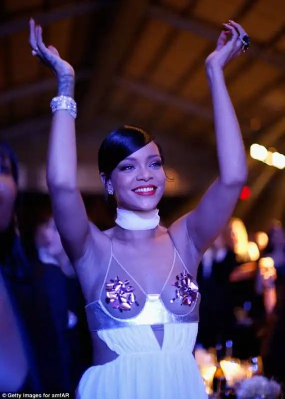 rihanna 9