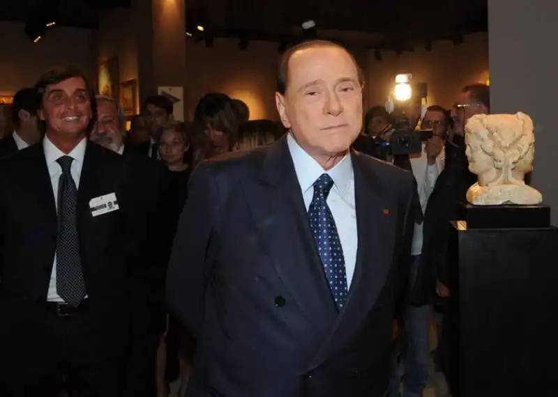 silvio berlusconi inaugura la biennale di antiquariato (8)