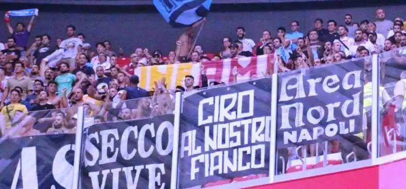 striscione in ricordo di ciro esposito 