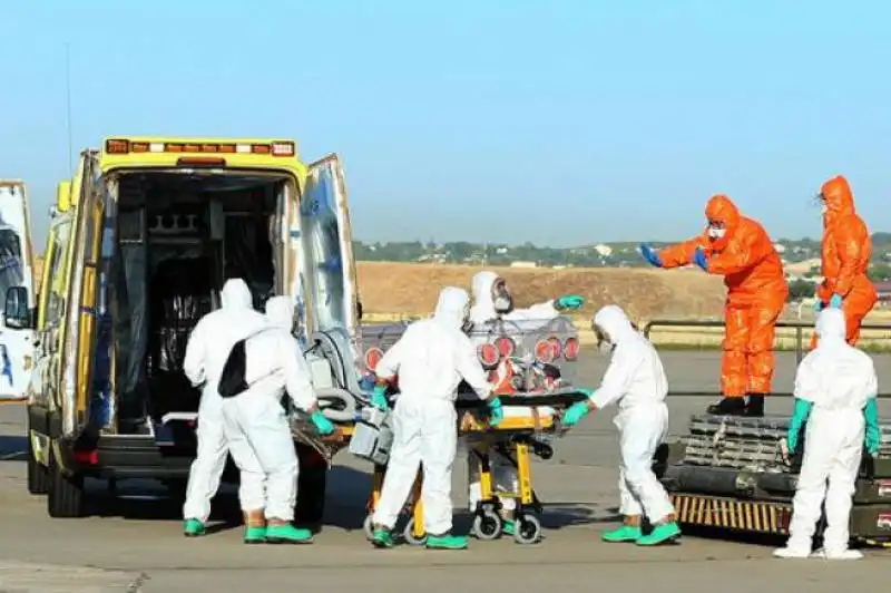 trasporto di malato di ebola