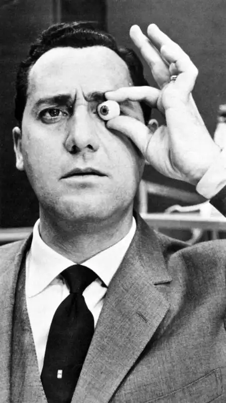 ALBERTO SORDI