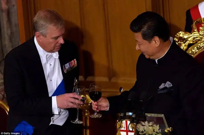 brindisi tra principe andrea e presidente cinese xi jinping