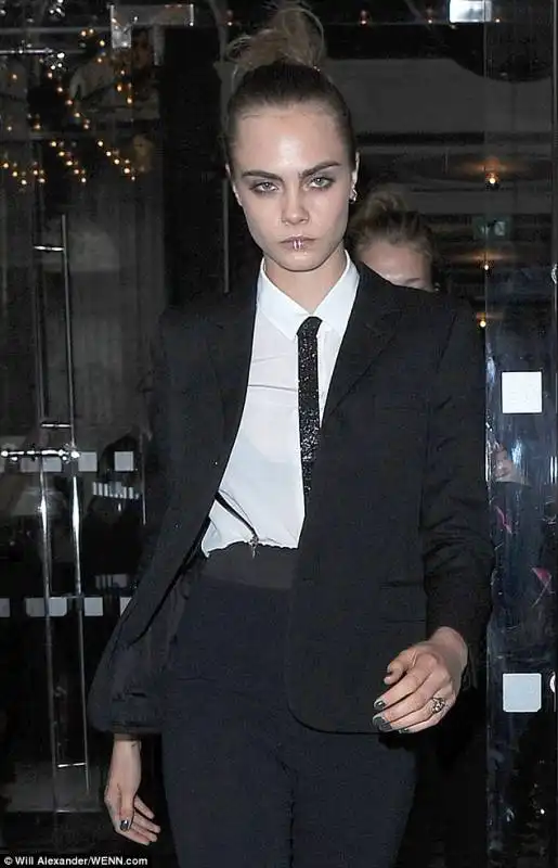 cara delevingne   women in the world 17