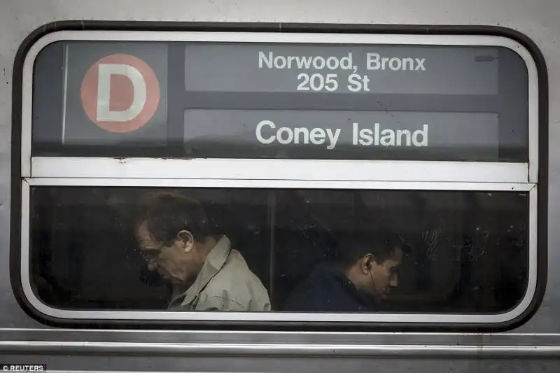 carlo allegri   facce della metropolitana di new york   6