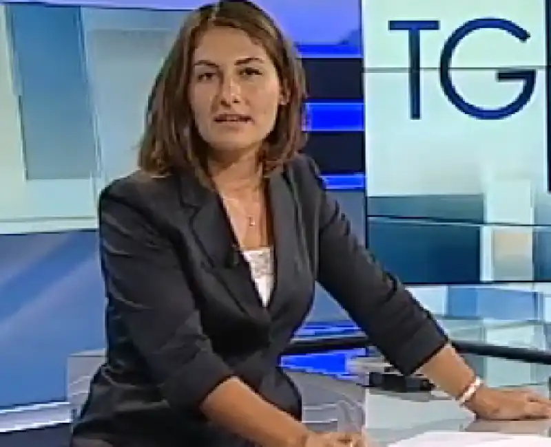 CONDUTTRICE TGR PUGLIA 1