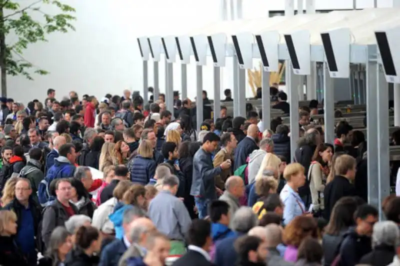 expo milano  file all ingresso