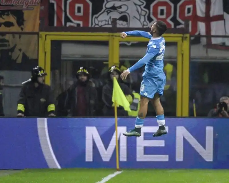 insigne 3