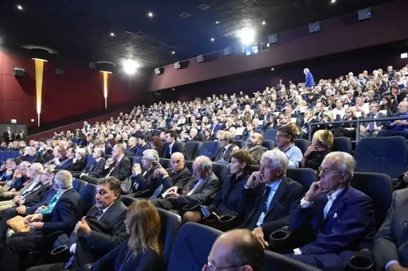 invitati alla proiezione del docufilm