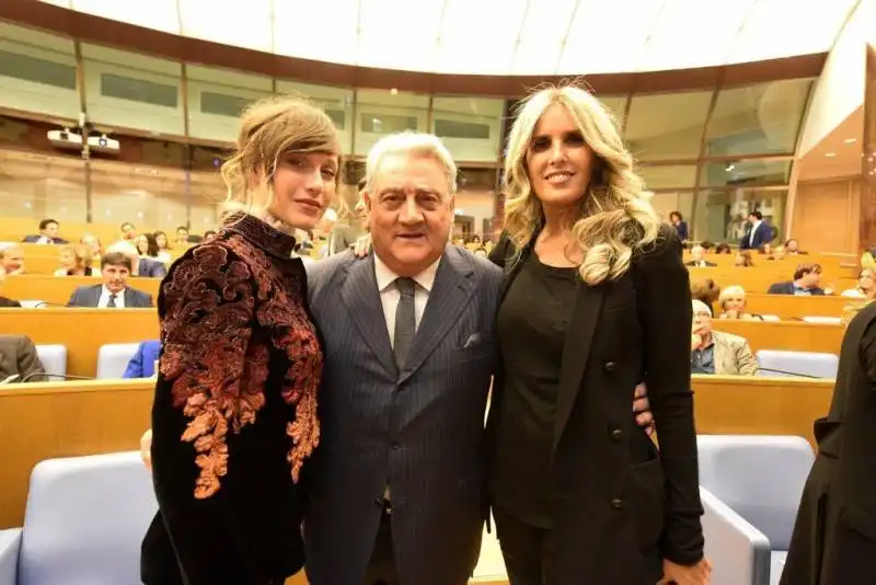 isabella pession, gerardo sacco e tiziana rocca