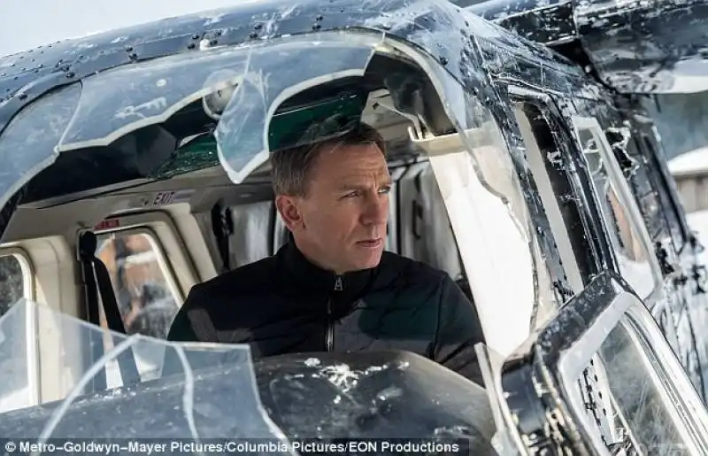 james bond in 007 spectre