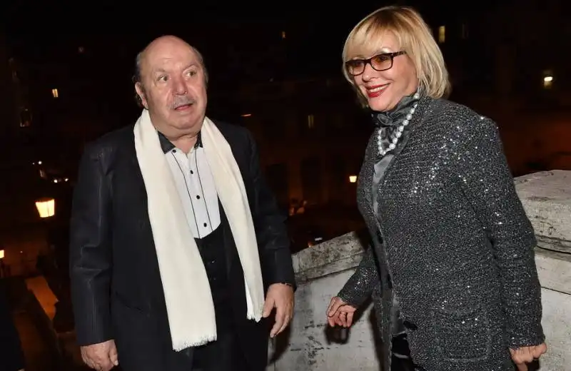 lino banfi  e paola comin invitati alla cena di gala